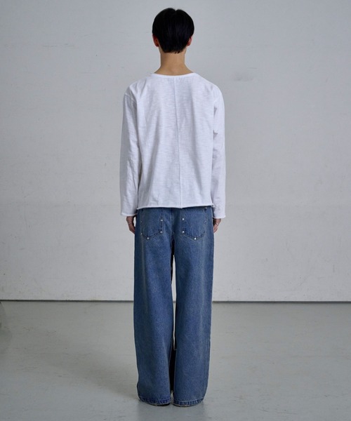 THE CLE(ザクレ)の「RAW EDGE LONG SLEEVE T-SHIRT / ロウエッジロングスリーブTシャツ(Tシャツ/カットソー・メンズ・ブラック/ホワイト・1/2)」の4枚目の写真