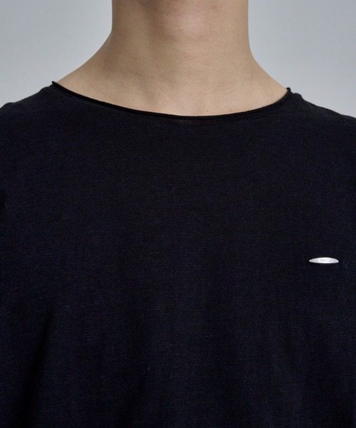 THE CLE(ザクレ)の「RAW EDGE LONG SLEEVE T-SHIRT / ロウエッジロングスリーブTシャツ(Tシャツ/カットソー・メンズ・ブラック/ホワイト・1/2)」の10枚目の写真