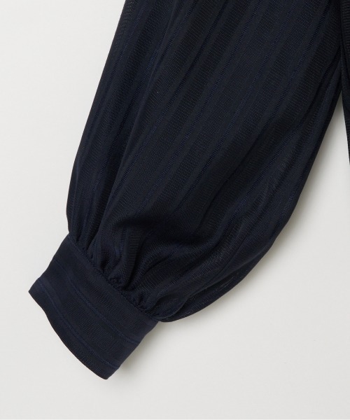 HELIOPOLE(エリオポール)の「SHEER STRIPE DRAWSTRING SHIRT(シャツ/ブラウス・レディース・ベージュ/ネイビー・38)」の8枚目の写真