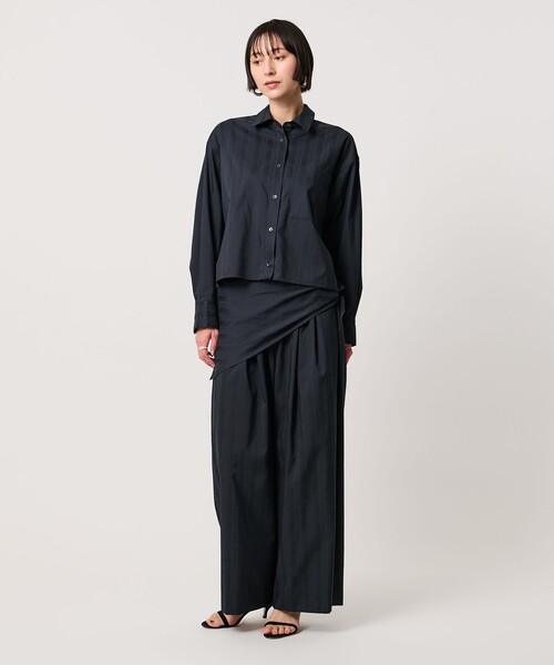 UNITED ARROWS(ユナイテッドアローズ)の「ペイズリー タック ワイドパンツ(その他パンツ・レディース・ネイビー・36/38)」の10枚目の写真