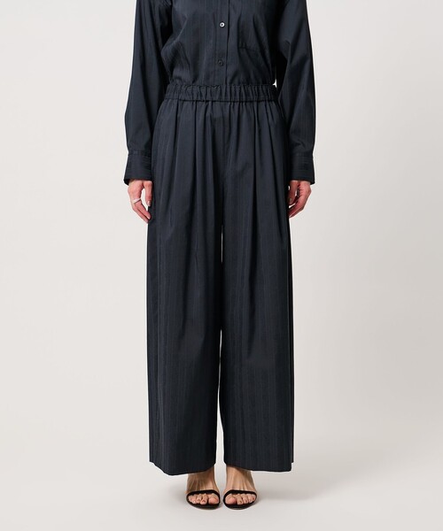 UNITED ARROWS(ユナイテッドアローズ)の「ペイズリー タック ワイドパンツ(その他パンツ・レディース・ネイビー・36/38)」の12枚目の写真
