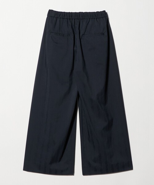 UNITED ARROWS(ユナイテッドアローズ)の「ペイズリー タック ワイドパンツ(その他パンツ・レディース・ネイビー・36/38)」の16枚目の写真