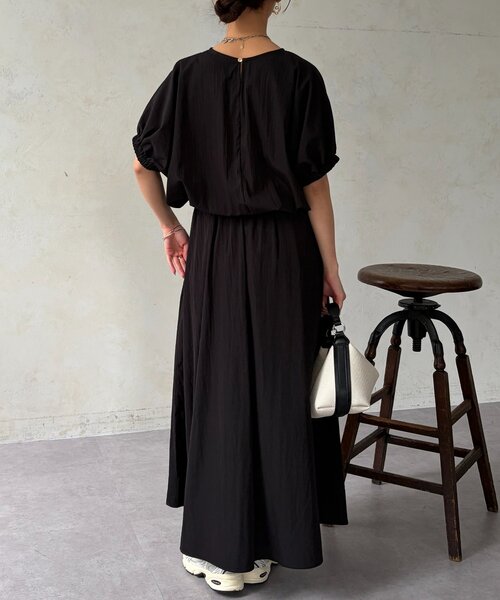 Chez toi(シェトワ)の「【セットアップ】バルーンブラウス×スカートSET(ワンピース・レディース・ブラック/ライトグレー/レッド・FREE)」の11枚目の写真