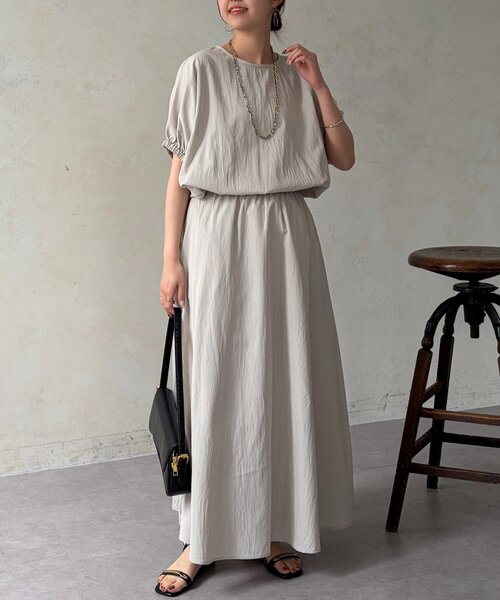 Chez toi(シェトワ)の「【セットアップ】バルーンブラウス×スカートSET(ワンピース・レディース・ブラック/ライトグレー/レッド・FREE)」の13枚目の写真
