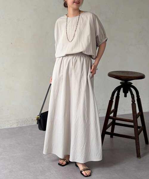 Chez toi(シェトワ)の「【セットアップ】バルーンブラウス×スカートSET(ワンピース・レディース・ブラック/ライトグレー/レッド・FREE)」の15枚目の写真