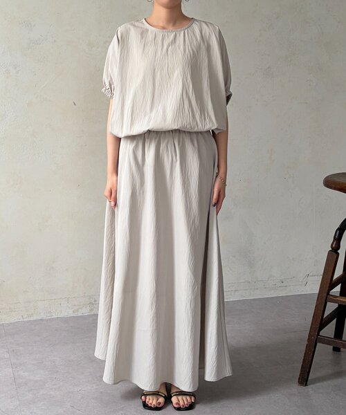 Chez toi(シェトワ)の「【セットアップ】バルーンブラウス×スカートSET(ワンピース・レディース・ブラック/ライトグレー/レッド・FREE)」の18枚目の写真