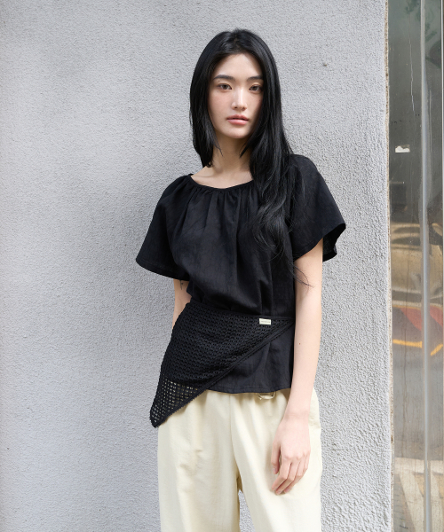 JULIAPEPE(ジュリアペペ)の「String Shirring Blouse (Black)(シャツ/ブラウス・レディース・その他・FREE)」の1枚目の写真