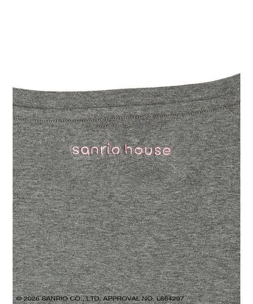 sanrio house(サンリオハウス)の「ハローキティ サイドシャーリングクロップドTシャツ(Tシャツ/カットソー・レディース・グレー/オフホワイト/ライトブルー・F)」の8枚目の写真