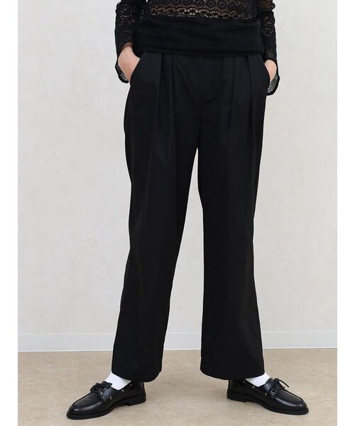 FIKA.（フィーカ）の「Tucked wide easy pants（その他パンツ・レディース・グレー系その他3/ブラック・SMALL/MEDIUM）」の9枚目の写真