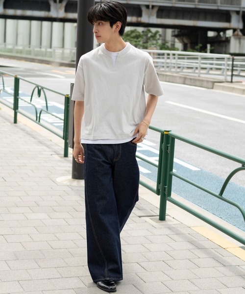WEGO(ウィゴー)の「WEGO/【26年春夏新作】フェイクレイヤードキーネックT(ポロシャツ・メンズ・ライトグレー/スミクロ・MEDIUM/LARGE)」の4枚目の写真