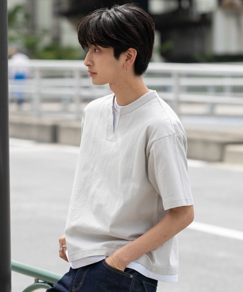 WEGO(ウィゴー)の「WEGO/【26年春夏新作】フェイクレイヤードキーネックT(ポロシャツ・メンズ・ライトグレー/スミクロ・MEDIUM/LARGE)」の17枚目の写真