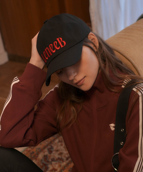 LENEE B(レニービー)の「レニビシグネチャーボールキャップブラック(キャップ・レディース・その他・FREE)」の1枚目の写真