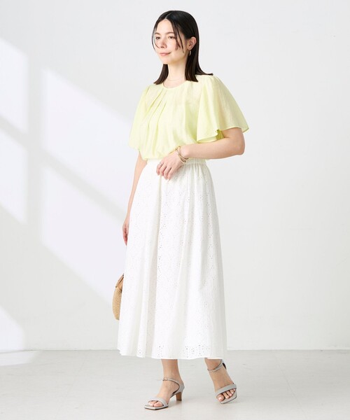 NOLLEY’S(ノーリーズ)の「【BECシリーズ】ウォッシャブルリネン混袖フリルブラウス(シャツ/ブラウス・レディース・イエロー/グレイッシュベージュ・38)」の8枚目の写真