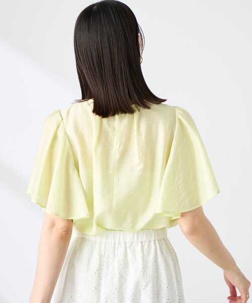 NOLLEY’S(ノーリーズ)の「【BECシリーズ】ウォッシャブルリネン混袖フリルブラウス(シャツ/ブラウス・レディース・イエロー/グレイッシュベージュ・38)」の19枚目の写真