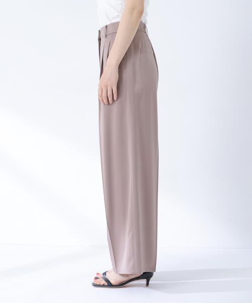 NATURAL BEAUTY BASIC（ナチュラルビューティーベーシック）の「サテンタックワイドパンツ（その他パンツ・レディース・ベージュ/ネイビー・MEDIUM/P/S）」の10枚目の写真