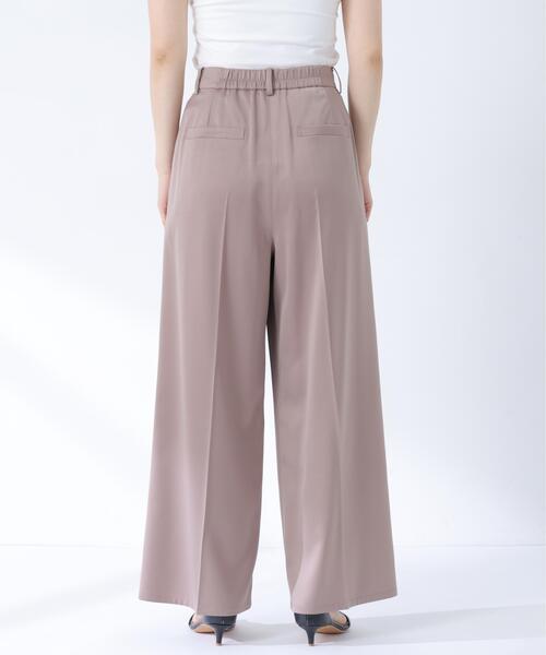 NATURAL BEAUTY BASIC（ナチュラルビューティーベーシック）の「サテンタックワイドパンツ（その他パンツ・レディース・ベージュ/ネイビー・MEDIUM/P/S）」の11枚目の写真