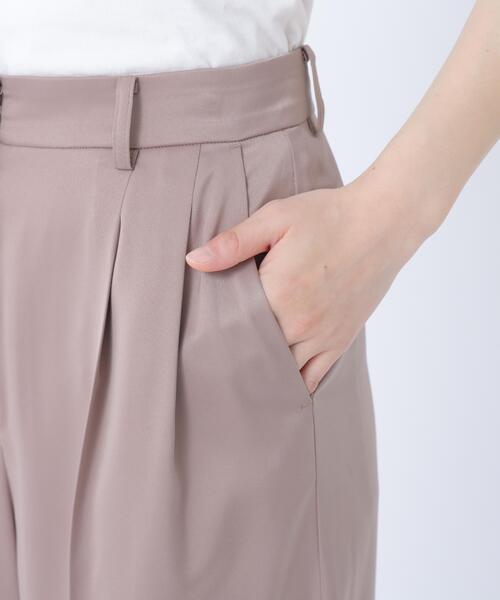 NATURAL BEAUTY BASIC（ナチュラルビューティーベーシック）の「サテンタックワイドパンツ（その他パンツ・レディース・ベージュ/ネイビー・MEDIUM/P/S）」の14枚目の写真