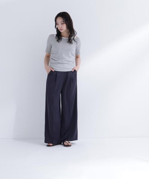 NATURAL BEAUTY BASIC（ナチュラルビューティーベーシック）の「サテンタックワイドパンツ（その他パンツ・レディース・ベージュ/ネイビー・MEDIUM/P/S）」の16枚目の写真