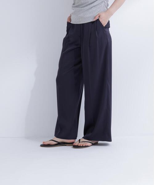 NATURAL BEAUTY BASIC（ナチュラルビューティーベーシック）の「サテンタックワイドパンツ（その他パンツ・レディース・ベージュ/ネイビー・MEDIUM/P/S）」の17枚目の写真