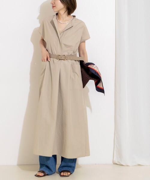 NOLLEY’S(ノーリーズ)の「【WEB&一部店舗限定カラー】ウォッシャブルエクセルテックタンブラースタンドカラースキッパーワンピース(ワンピース・レディース・カーキ/ベージュ系その他2/ブラック・1/2)」の2枚目の写真