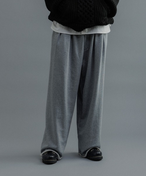 ADAM ET ROPE'(アダムエロペ)の「【WEB限定】2タック ワイドルーズ ドカンパンツ / スウェット / ユニセックス(その他パンツ・メンズ・ブラック/グレー/ベージュ系その他・M/S/L)」の16枚目の写真