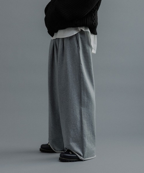 ADAM ET ROPE'(アダムエロペ)の「【WEB限定】2タック ワイドルーズ ドカンパンツ / スウェット / ユニセックス(その他パンツ・メンズ・ブラック/グレー/ベージュ系その他・M/S/L)」の18枚目の写真