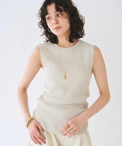 Whim Gazette(ウィムガゼット)の「ワッフルノースリーブプルオーバー(Tシャツ/カットソー・レディース・ベージュ/ブラック/チャコールグレー・FREE)」の12枚目の写真