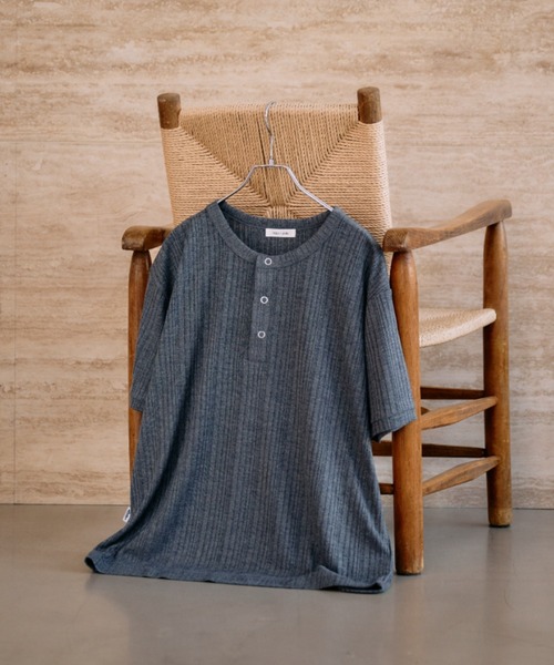 Adoon plain（アドーンプレーン）の「SNAP BUTTON RIB HENRY NECK T / スナップボタンリブヘンリーネックT 【新色追加】（Tシャツ/カットソー・メンズ・チャコールグレー/ブラック/ライトベージュ/ライトブルー/ネイビー/ボルドー/ライトグレー/ブラック系その他/杢グレー・MEDIUM/LARGE）」の12枚目の写真