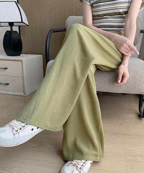 Miniministore(ミニミニストア)の「セミワイドパンツ レディース 無地 薄手(デニムパンツ・レディース・ミント/チェリーピンク/イエロー×グリーン/アイボリー/ブラック・M/XL/L)」の4枚目の写真