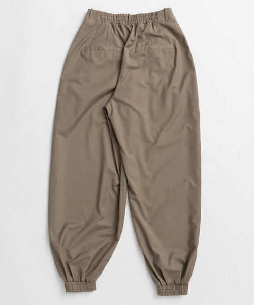 MAISON SPECIAL(メゾンスペシャル)の「Stitching Balloon Pants/スーチングバルーンパンツ(その他パンツ・レディース・ブラック/カーキ/グレー・36/38)」の9枚目の写真