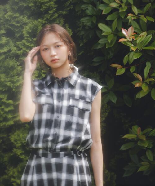 PROPORTION BODY DRESSING(プロポーションボディドレッシング)の「フレンチスリーブ短丈シャツ / 1216210604(シャツ/ブラウス・レディース・グレー/ブラック系その他・FREE)」の2枚目の写真