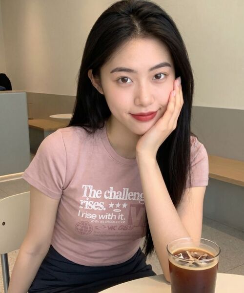 WILDROCK(ワイルドロック)の「チャレンジピグメントオーバーサイズ半袖Tシャツ(クロップ含む)(Tシャツ/カットソー・レディース・チャコール/ブルー/ホワイト/ブラック/カーキ/ライトパープル/ベビーピンク/ライトグレー・SMALL/FREE/X-SMALL/LARGE/MEDIUM)」の19枚目の写真
