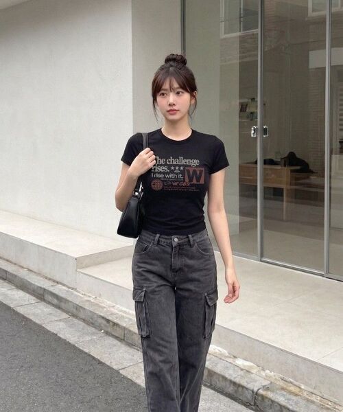 WILDROCK(ワイルドロック)の「チャレンジピグメントオーバーサイズ半袖Tシャツ(クロップ含む)(Tシャツ/カットソー・レディース・チャコール/ブルー/ホワイト/ブラック/カーキ/ライトパープル/ベビーピンク/ライトグレー・SMALL/FREE/X-SMALL/LARGE/MEDIUM)」の20枚目の写真