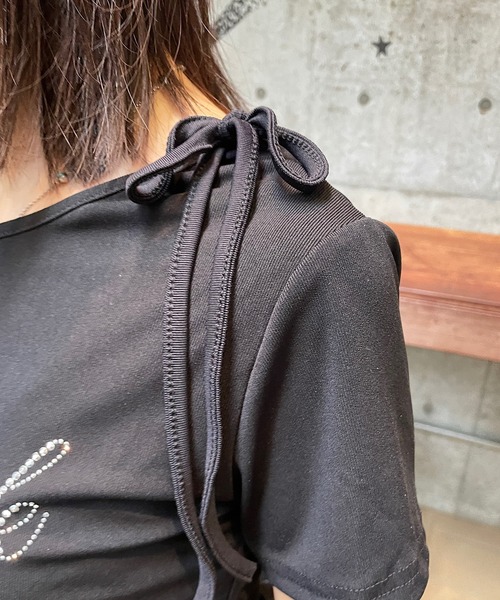 ROGER AND RAW(ロジャーアンドロウ)の「フリルレース ラインストーンロゴTシャツ(Tシャツ/カットソー・レディース・ホワイト/ブラック/グレー・FREE)」の7枚目の写真