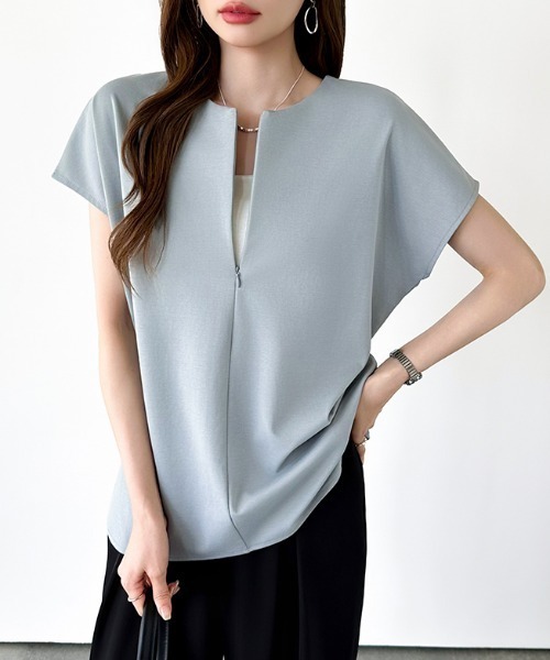 COCOMOMO（ココモモ）の「前後2WAY ハーフジップトップス ハーフジップ カットソー Tシャツ ストレッチ ジップ 半袖 フレンチスリーブ レイヤード ラウンドヘム 春服 夏服（Tシャツ/カットソー・レディース・ホワイト/ブルー/アッシュブラウン/ブラック/ライトブラウン/グレイッシュベージュ・M/L）」の16枚目の写真