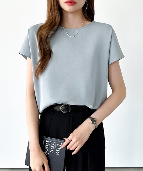 COCOMOMO（ココモモ）の「前後2WAY ハーフジップトップス ハーフジップ カットソー Tシャツ ストレッチ ジップ 半袖 フレンチスリーブ レイヤード ラウンドヘム 春服 夏服（Tシャツ/カットソー・レディース・ホワイト/ブルー/アッシュブラウン/ブラック/ライトブラウン/グレイッシュベージュ・M/L）」の20枚目の写真