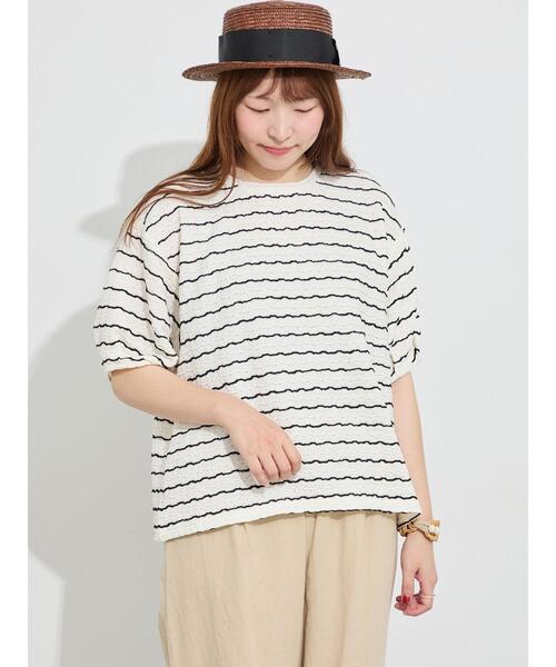 Samansa Mos2(サマンサ モスモス)の「ボリューム袖カットソー《WEB限定カラーあり》(Tシャツ/カットソー・レディース・ブラック/ブルー/キナリ/オフホワイト・F)」の2枚目の写真