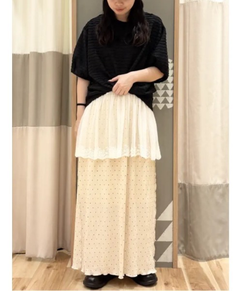 Samansa Mos2(サマンサ モスモス)の「ボリューム袖カットソー《WEB限定カラーあり》(Tシャツ/カットソー・レディース・ブラック/ブルー/キナリ/オフホワイト・F)」の10枚目の写真