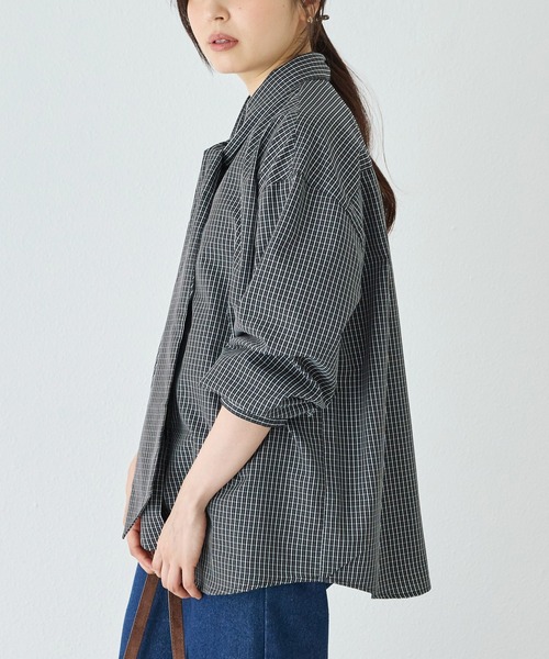 LAVEANGE(ラビアンジェ)の「2WAYボウタイチェックシャツ|ボウタイ取り外し可能/バンドカラー/レイヤード/大きいサイズ(シャツ/ブラウス・レディース・ブラック/モカ・M/LL/5L/4L/3L)」の6枚目の写真
