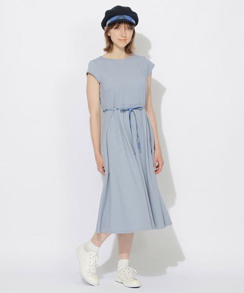 CB CRESTBRIDGE(シービークレストブリッジ)の「バックチェック切替ハーフスリーブワンピース(ワンピース・レディース・ブルー/レッド/ブラック・S/M)」の2枚目の写真