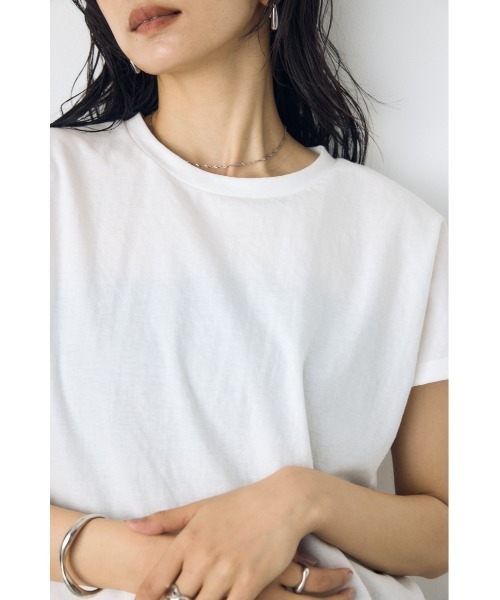 AZUL by moussy(アズールバイマウジー)の「【接触冷感】ひんやり♪裾レースドッキングトップス 春服 夏服 秋服 レイヤード 体系カバー お尻まで隠れる【身長/骨格別着用画像あり】(Tシャツ/カットソー・レディース・オフホワイト/ブラウン/ブラック・FREE)」の10枚目の写真