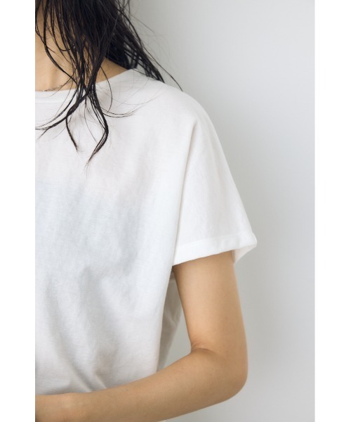 AZUL by moussy(アズールバイマウジー)の「【接触冷感】ひんやり♪裾レースドッキングトップス 春服 夏服 秋服 レイヤード 体系カバー お尻まで隠れる【身長/骨格別着用画像あり】(Tシャツ/カットソー・レディース・オフホワイト/ブラウン/ブラック・FREE)」の11枚目の写真