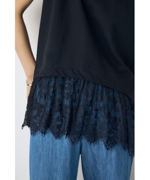 AZUL by moussy(アズールバイマウジー)の「【接触冷感】ひんやり♪裾レースドッキングトップス 春服 夏服 秋服 レイヤード 体系カバー お尻まで隠れる【身長/骨格別着用画像あり】(Tシャツ/カットソー・レディース・オフホワイト/ブラウン/ブラック・FREE)」の19枚目の写真