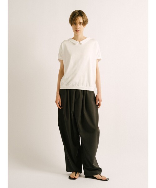 mizuiroind(ミズイロインド)の「mizuiro ind シャツカラードルマンプルオーバー(Tシャツ/カットソー・レディース・ブラック/ライトグレー/ブルー/チャコールグレー/オフホワイト・FREE)」の15枚目の写真