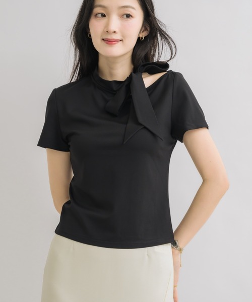 NEUNA(ヌナ)の「【デイリーに着こなす、上品Tシャツ】リボンタイTシャツ(Tシャツ/カットソー・レディース・ライトベージュ/ブラウン/ブラック・FREE)」の17枚目の写真