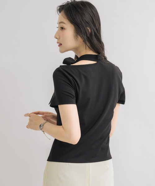 NEUNA(ヌナ)の「【デイリーに着こなす、上品Tシャツ】リボンタイTシャツ(Tシャツ/カットソー・レディース・ライトベージュ/ブラウン/ブラック・FREE)」の16枚目の写真