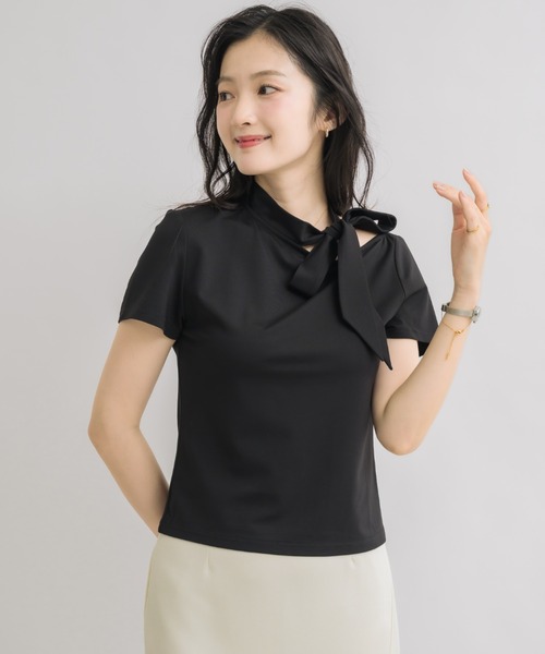 NEUNA(ヌナ)の「【デイリーに着こなす、上品Tシャツ】リボンタイTシャツ(Tシャツ/カットソー・レディース・ライトベージュ/ブラウン/ブラック・FREE)」の13枚目の写真