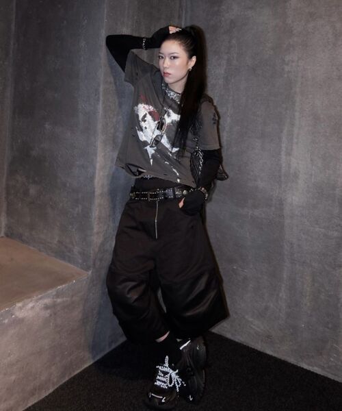 ROARINGRAD(ロアリングラド)の「レイヤードニーバミューダパンツブラック(その他パンツ・レディース・その他・MEDIUM/LARGE)」の19枚目の写真