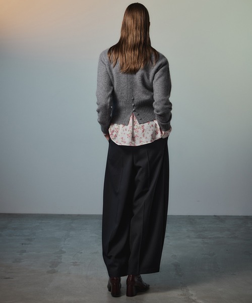 MAISON SPECIAL(メゾンスペシャル)の「【2026Autumn PRE-ORDER】Raccoon Blend 2-Way Front Button Pullover/ラクーンブレンド2WAYフロントボタンPO(ニット/セーター・レディース・ブラック/パープル/グレー/ライム・FREE)」の7枚目の写真