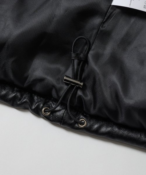 LEFTSEOUL（レフトソウル）の「シンセティックレザーショートパディング[ブラック]（ダウンジャケット/コート・レディース・その他・MEDIUM/SMALL）」の3枚目の写真